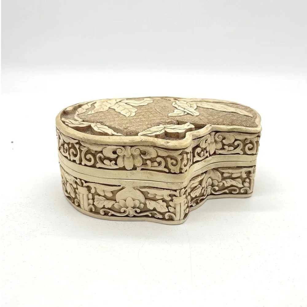 Vintage 1982 Ivory Dynasty Faux‎ Cinnabar Carved Trinket Jewelry Box